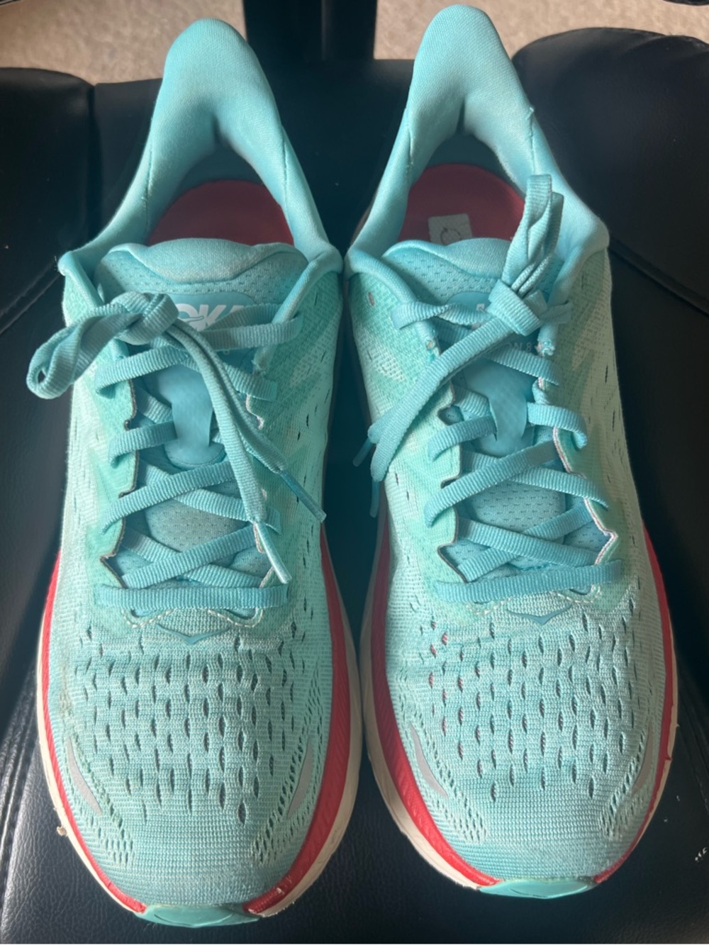 Women’s Hoka One One Clifton 8 size 11 teal